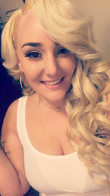 SHE's Blonde